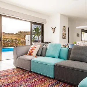 https://casa-cabra.in-canary-islands.com
