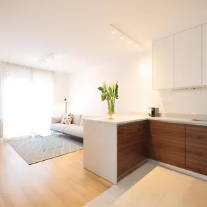 https://the-city-block-apartment.hotelinzadar.com